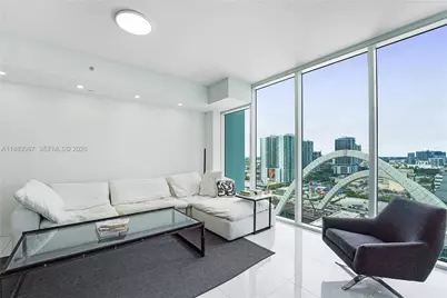 1040 Biscayne Blvd #1905, Miami, FL 33132 - Photo 1