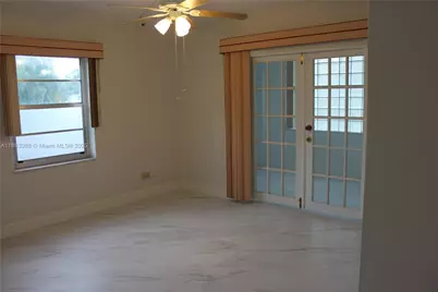 971 E 18th St, Hialeah, FL 33013 - Photo 36
