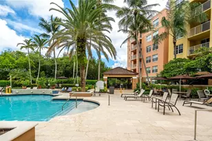 19601 E Country Club Dr, Aventura, FL 33180 - Photo 40