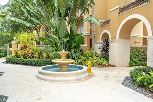 19601 E Country Club Dr, Aventura, FL 33180 - Photo 52