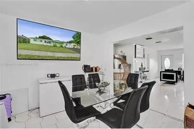 320 N 71st Ave, Hollywood, FL 33024 - Photo 22