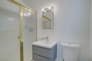 2601 NE 11th Ct, Fort Lauderdale, FL 33304 - Photo 36