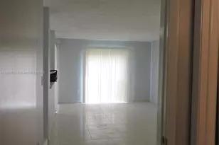 13045 SW 68th St, Miami, FL 33183 - Photo 8