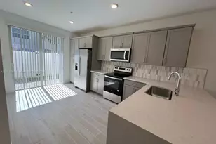 109 SW 170th Ave, Pembroke Pines, FL 33027 - Photo 26