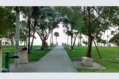 1900 N Bayshore Dr #901, Miami, FL 33132 - Photo 36