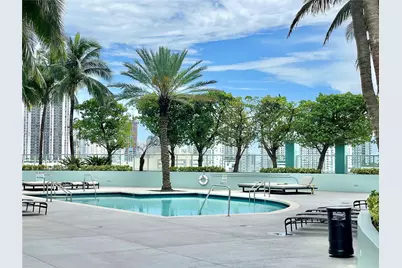 1900 N Bayshore Dr #901, Miami, FL 33132 - Photo 22