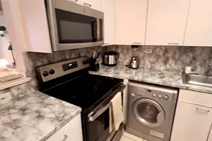 1500 Bay Rd, Miami Beach, FL 33139 - Photo 10
