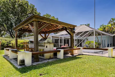 1529 Bayview Dr, Fort Lauderdale, FL 33304 - Photo 18