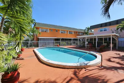 2200 Monroe St #23, Hollywood, FL 33020 - Photo 14