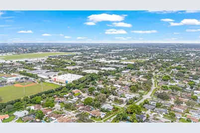 2775 NW 63rd Ct, Fort Lauderdale, FL 33309 - Photo 26