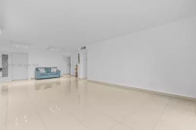 1750 NE 191st St #700-1, Miami, FL 33179 - Photo 12