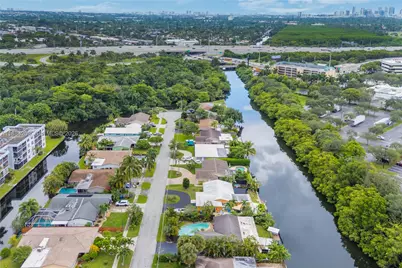 1672 NW 36th Ct, Oakland Park, FL 33309 - Photo 18