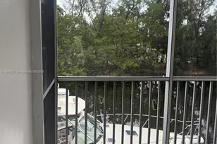 3660 NE 166th St, North Miami Beach, FL 33160 - Photo 22