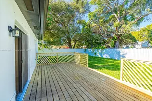 407 NW 45th St, Miami, FL 33127 - Photo 6