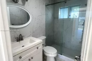 2300 Park Ln, Hollywood, FL 33021 - Photo 4