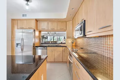 3620 Yacht Club Dr #503, Aventura, FL 33180 - Photo 34
