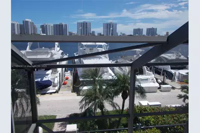 3620 Yacht Club Dr #503, Aventura, FL 33180 - Photo 10