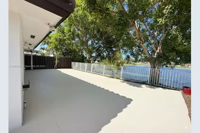 3461 SW 154th Ct, Miami, FL 33185 - Photo 6
