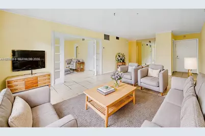 124 NE 19th Ct #114B, Wilton Manors, FL 33305 - Photo 2