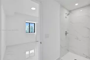 700 NE 24th St, Miami, FL 33137 - Photo 36