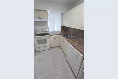 11120 SW 196th St #204, Cutler Bay, FL 33157 - Photo 4