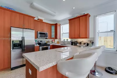 3062 New York St #3062, Miami, FL 33133 - Photo 6