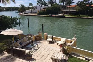 4812 Pine Tree Dr, Miami Beach, FL 33140 - Photo 2