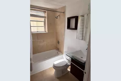 4812 Pine Tree Dr #205, Miami Beach, FL 33140 - Photo 8