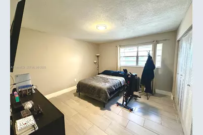 250 NW 107th Ave #202, Miami, FL 33172 - Photo 10