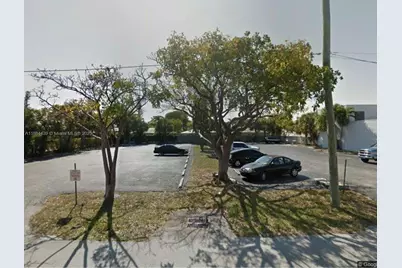 929 NE 17th Way #0, Fort Lauderdale, FL 33304 - Photo 1