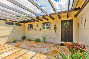 421 SW 64th Way, Pembroke Pines, FL 33023 - Photo 6