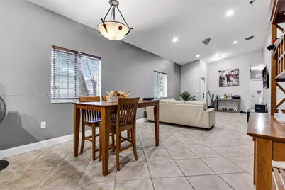 3327 NE 11th Dr, Homestead, FL 33033 - Photo 8