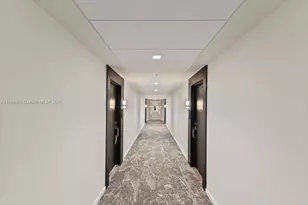 19380 Collins Ave, Sunny Isles Beach, FL 33160 - Photo 42