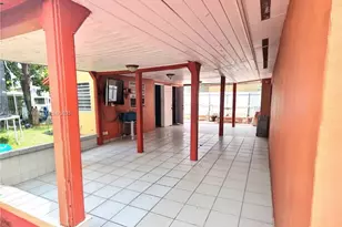 309 E 18th St, Hialeah, FL 33010 - Photo 12