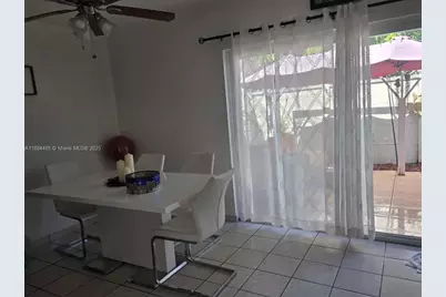 130 SW 115th Ave, Sweetwater, FL 33174 - Photo 8