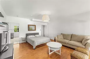 1241 14th St, Miami Beach, FL 33139 - Photo 10