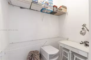 1241 14th St, Miami Beach, FL 33139 - Photo 16