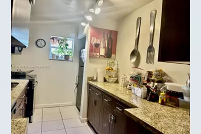 9450 Live Oak Pl #108, Davie, FL 33324 - Photo 4