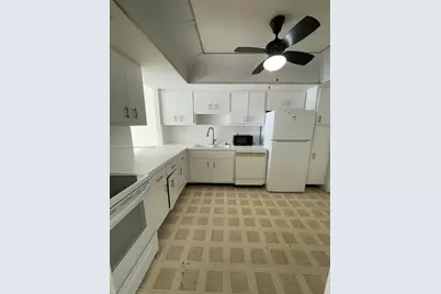 1301 NE Miami Gardens Dr #323W, Miami, FL 33179 - Photo 4