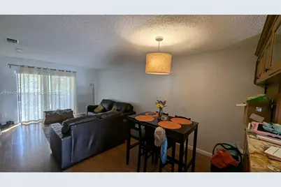 6001 Shakerwood Cir #205, Tamarac, FL 33319 - Photo 6