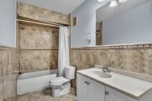 9900 SW 12th St, Pembroke Pines, FL 33025 - Photo 22