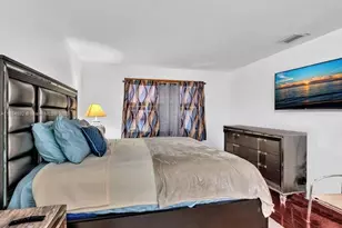 9900 SW 12th St, Pembroke Pines, FL 33025 - Photo 20