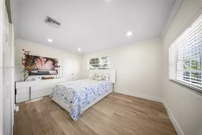 17931 NW 85th Ave, Hialeah, FL 33015 - Photo 24