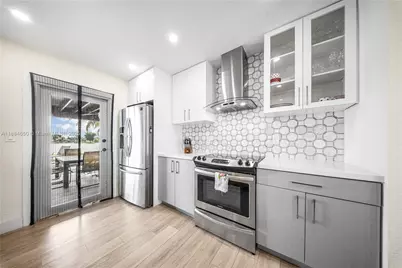 17931 NW 85th Ave, Hialeah, FL 33015 - Photo 6