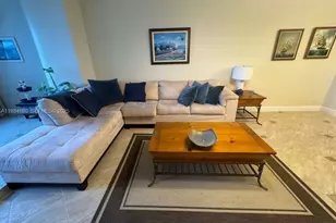 5005 Collins Ave, Miami Beach, FL 33140 - Photo 8