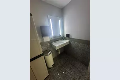 7111 Taft Street, Hollywood, FL 33024 - Photo 14