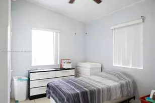 18040 NW 2nd Ct, Miami Gardens, FL 33169 - Photo 14