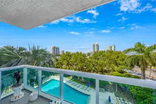 7910 Harbor Island Dr, North Bay Village, FL 33141 - Photo 4