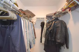 830 NW 19th Terrace, Fort Lauderdale, FL 33311 - Photo 18