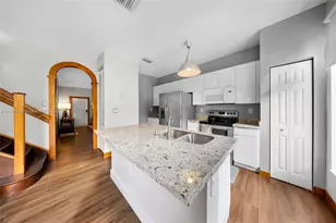 5625 NW 112th Path, Doral, FL 33178 - Photo 16
